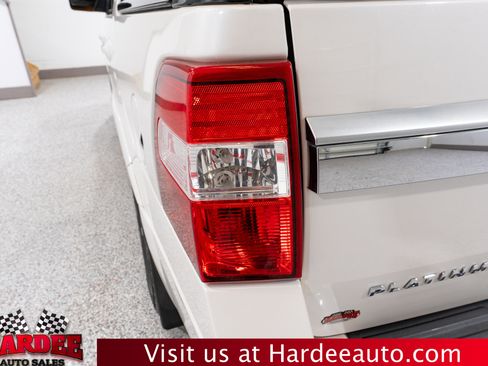 Used 2017 Ford Expedition Platinum image 9