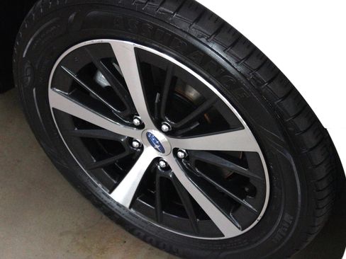 Used 2023 Subaru Impreza 2.0i Premium image 27