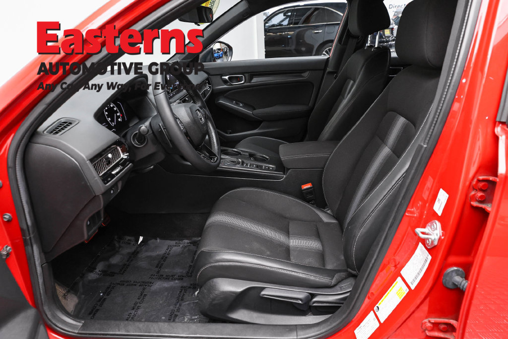 Used 2025 Honda Civic Sport image 15