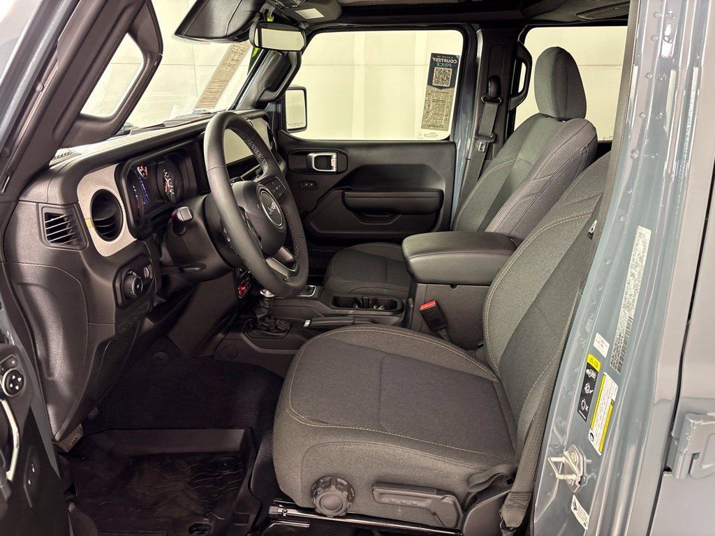 Used 2026 Jeep Wrangler Unlimited Sport AWD/4WD image 26