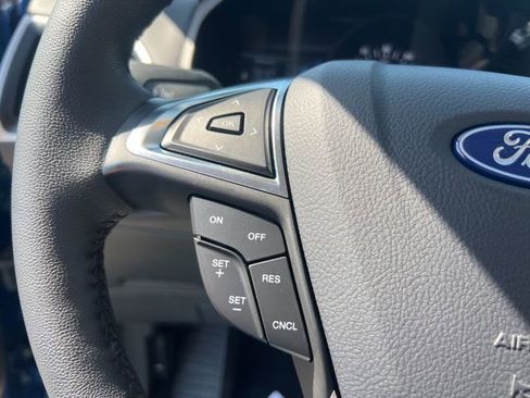 Certified 2024 Ford Edge SEL w/ Convenience Package image 9