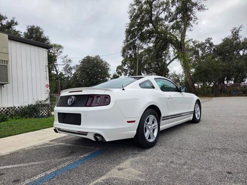 Used 2013 Ford Mustang Coupe image 7