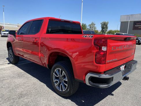 Used 2025 Chevrolet Silverado 1500 LT AWD/4WD image 35