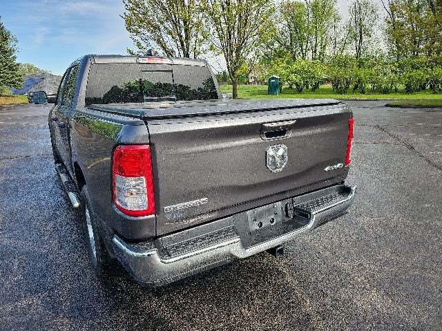 Used 2022 RAM 1500 Big Horn AWD/4WD image 3