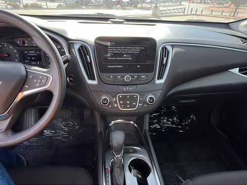 Certified 2024 Chevrolet Malibu LT image 19