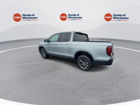 Certified 2023 Honda Ridgeline Sport image 6