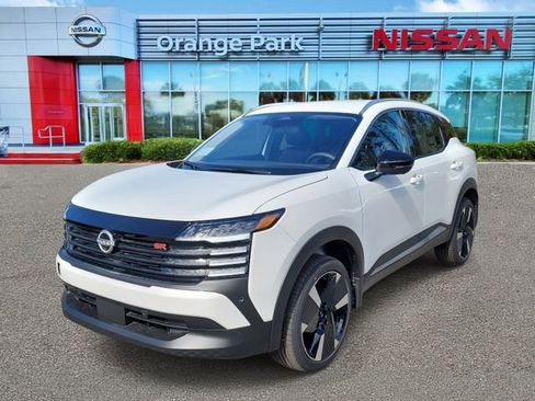 New 2026 Nissan Kicks SR image 4