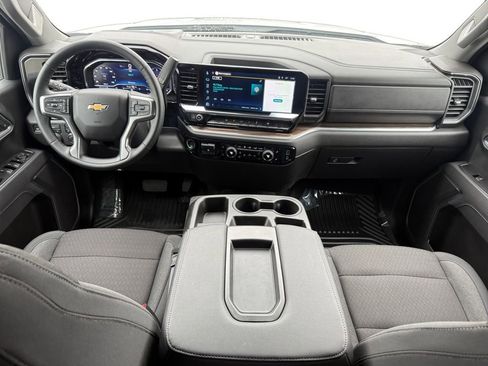 Certified 2025 Chevrolet Silverado 1500 LT image 12
