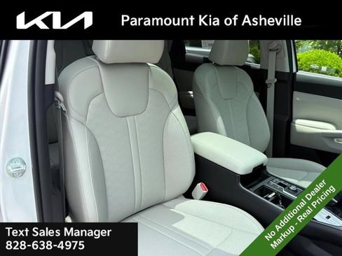 New 2026 Kia Sorento S w/ S Panoramic Sunroof Package FWD image 21