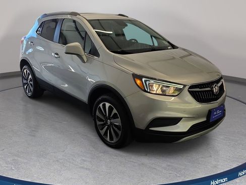 Used 2022 Buick Encore Preferred w/ Safety Package AWD/4WD image 3