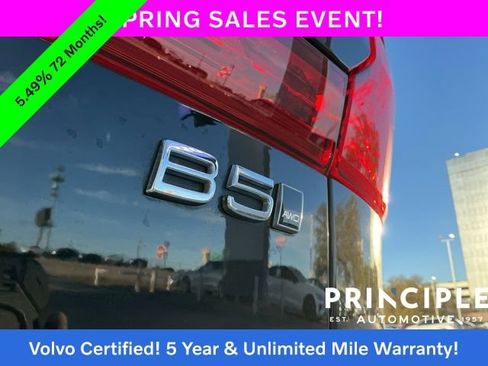 Certified 2025 Volvo XC60 B5 Core AWD/4WD image 16
