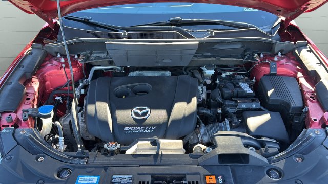 Used 2018 MAZDA CX-5 Touring w/ Preferred Equipment Package AWD/4WD image 18