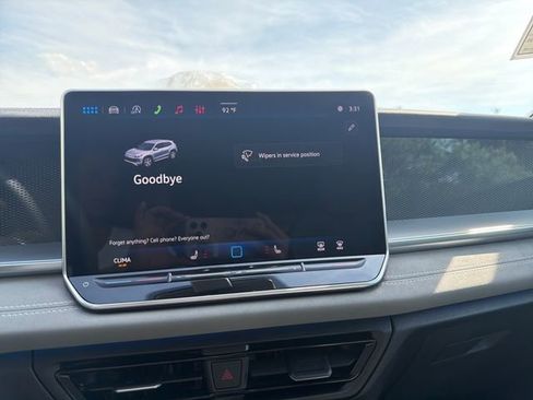 New 2026 Volkswagen Tiguan SE AWD/4WD image 14