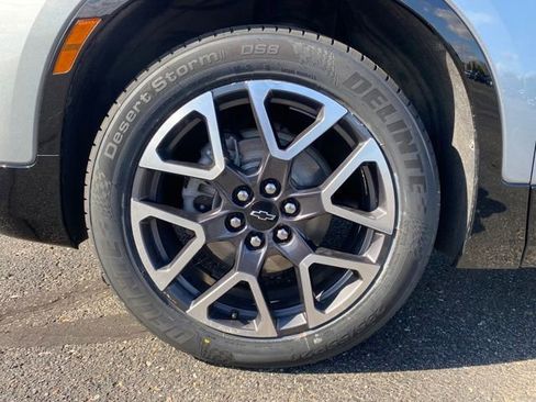 Used 2024 Chevrolet Blazer RS w/ Driver Confidence II Package image 22