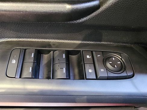 New 2026 Toyota Tacoma SR image 11