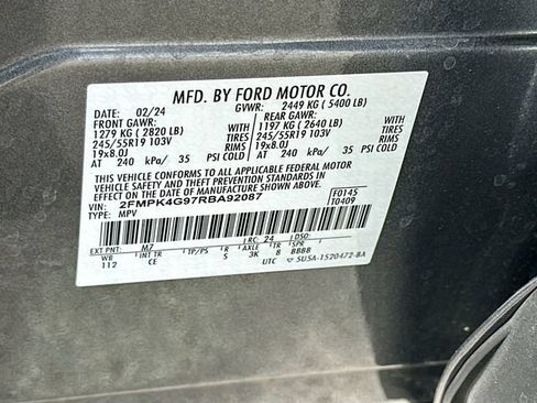 Used 2024 Ford Edge SE w/ Black Appearance Package AWD/4WD image 30