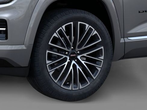 New 2026 GMC Terrain Denali w/ LPO, Black Badging Package AWD/4WD image 9
