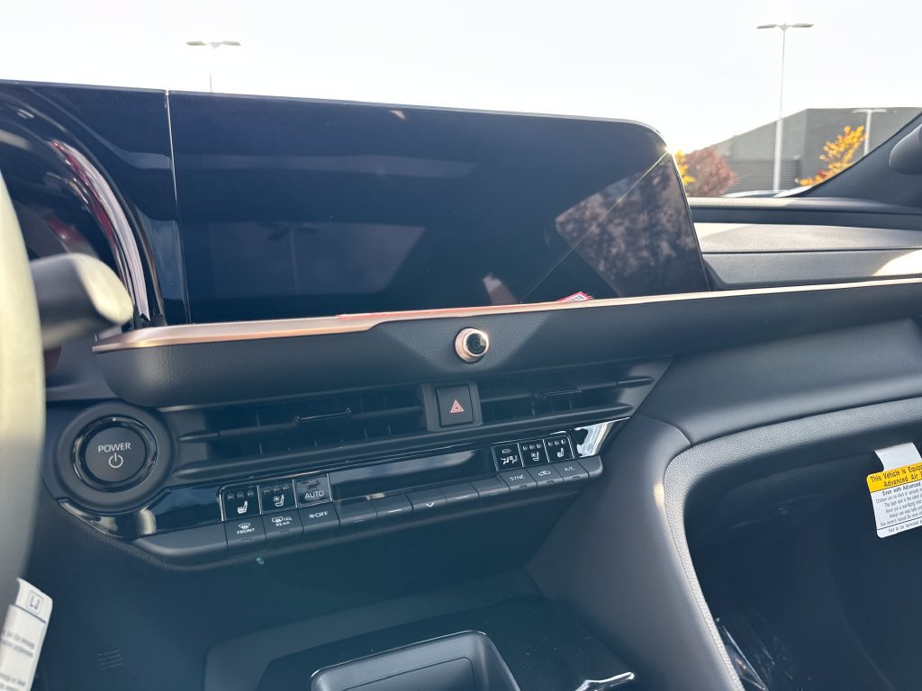 New 2026 Toyota Crown Platinum AWD/4WD image 22