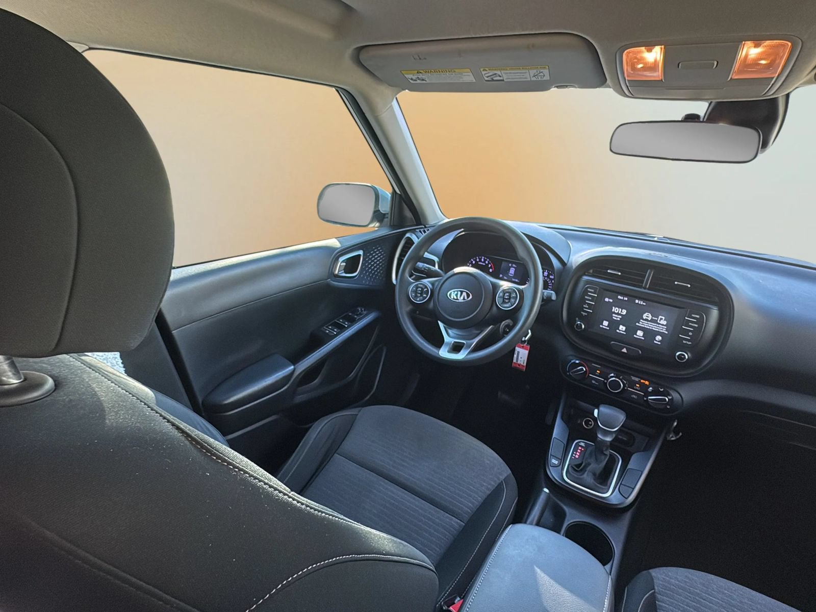 Used 2020 Kia Soul S FWD image 15