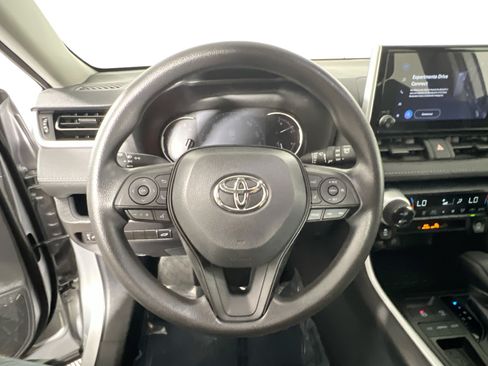 Used 2024 Toyota RAV4 XLE w/ Convenience Package FWD image 18