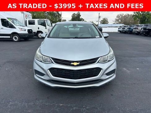 Used 2017 Chevrolet Cruze LS image 2