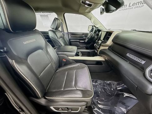 Used 2022 RAM 1500 Laramie AWD/4WD image 27