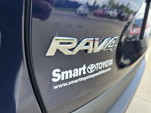 Certified 2023 Toyota RAV4 XLE w/ Convenience Package AWD/4WD image 8