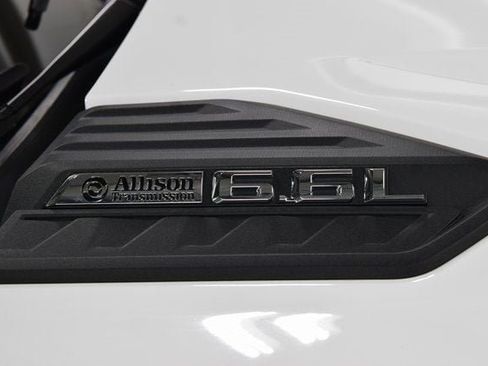 Used 2024 Chevrolet Silverado 2500 W/T w/ WT Convenience Package image 9