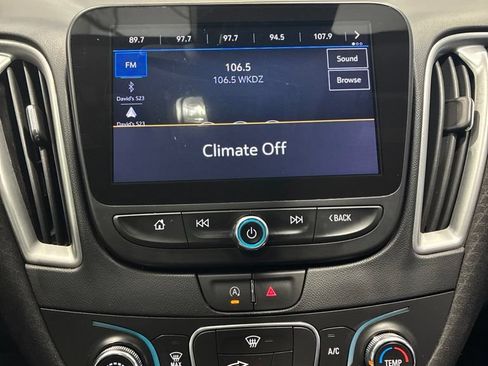 Used 2023 Chevrolet Malibu LS FWD image 21