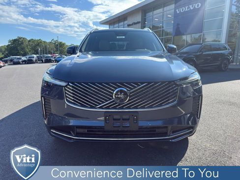 New 2026 Volvo XC90 B6 Plus w/ Protection Package Premier image 3