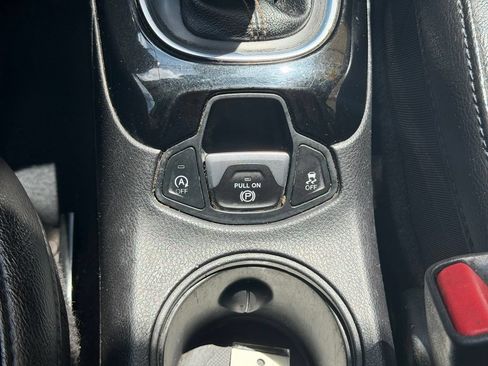 Used 2019 Jeep Compass Limited AWD/4WD image 24