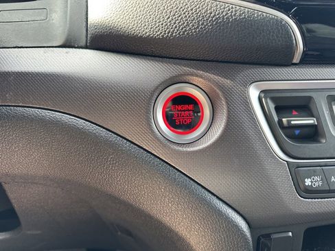 Used 2025 Honda Ridgeline RTL image 26