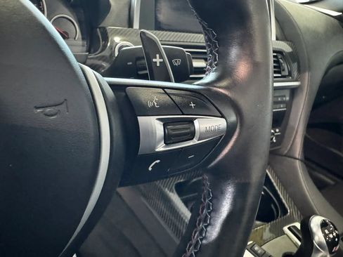 Used 2014 BMW M6 Convertible RWD image 25