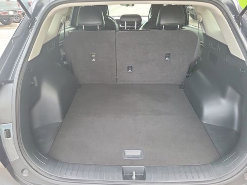 Used 2023 Kia Sportage EX FWD image 9