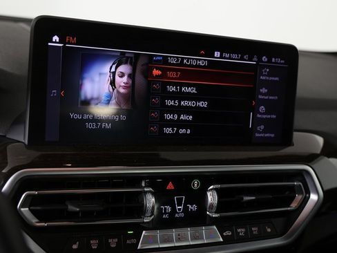 Used 2024 BMW X4 xDrive30i image 19