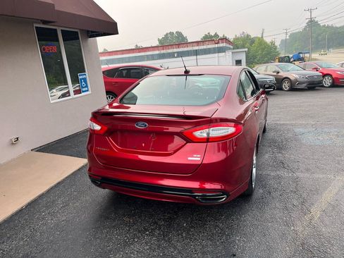 Used 2013 Ford Fusion SE FWD image 6