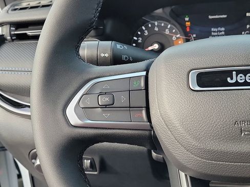 New 2026 Jeep Compass Limited AWD/4WD image 25
