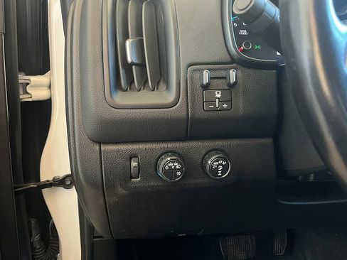 Used 2019 Chevrolet Colorado ZR2 w/ ZR2 Dusk Special Edition image 19