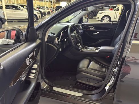 Used 2020 Mercedes-Benz GLC 300 4MATIC image 17