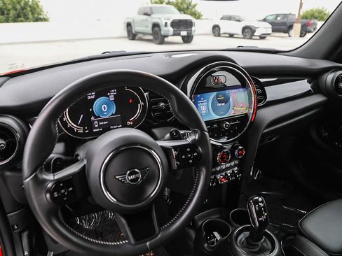 Used 2023 MINI Cooper S FWD image 12