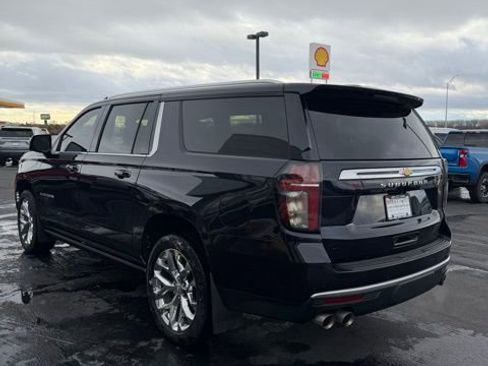 Used 2022 Chevrolet Suburban High Country image 6