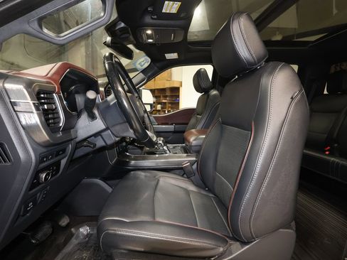 Used 2023 Ford F150 Lariat AWD/4WD image 23