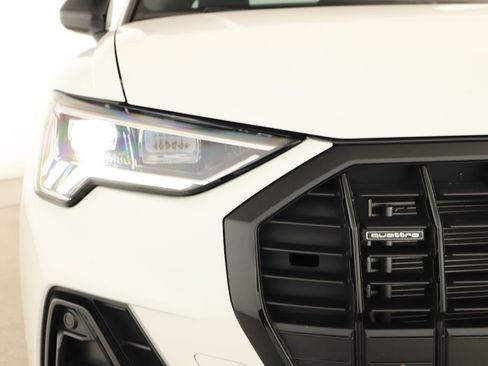 Certified 2025 Audi Q3 2.0T Premium Plus w/ Premium Plus Package AWD/4WD image 41
