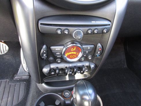 Used 2013 MINI Cooper Countryman S AWD/4WD image 13