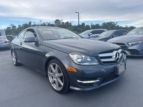 Used 2013 Mercedes-Benz C 250 Coupe image 3