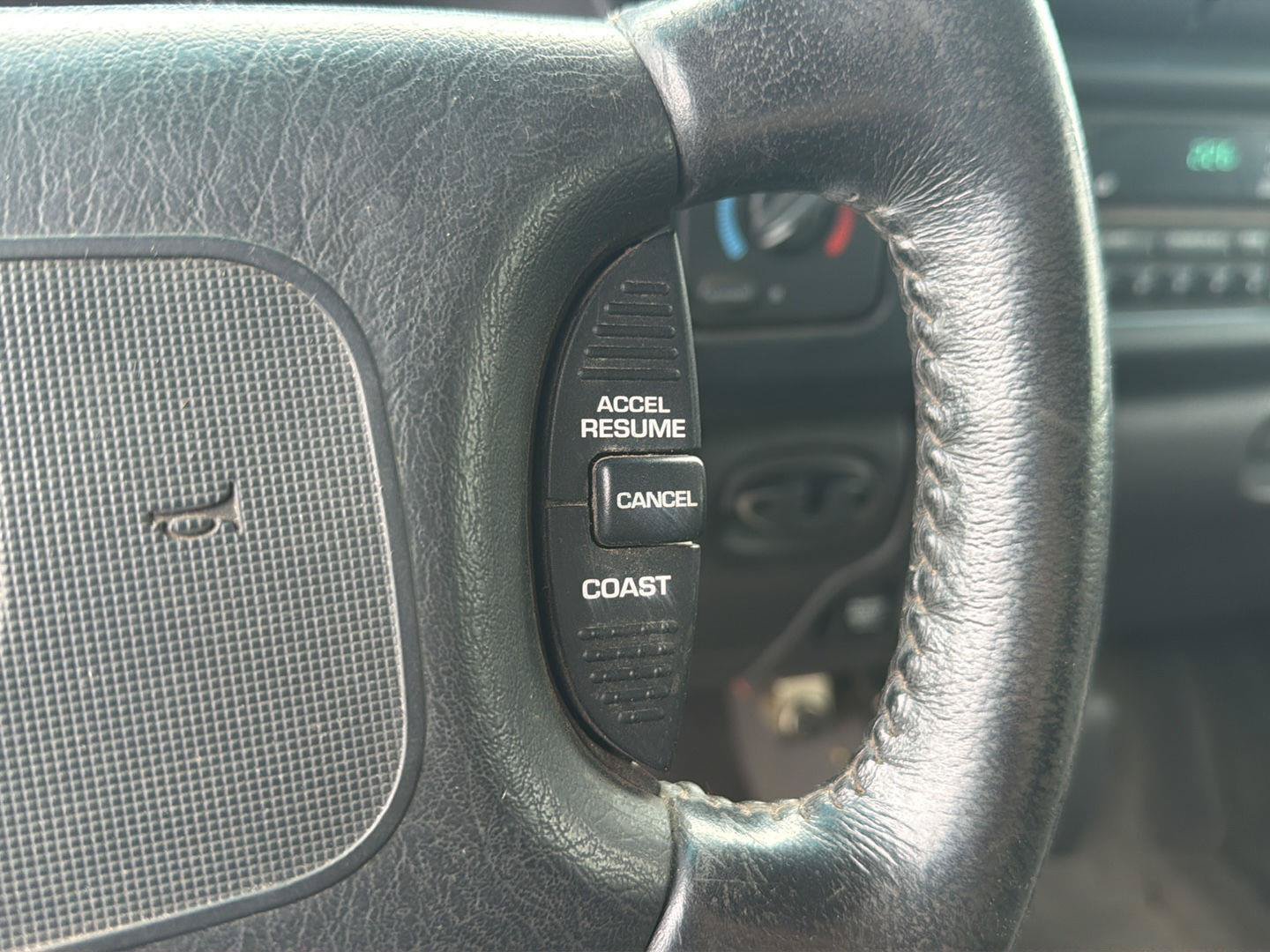 Used 1999 Dodge Ram 2500 Truck 4x4 Quad Cab image 16