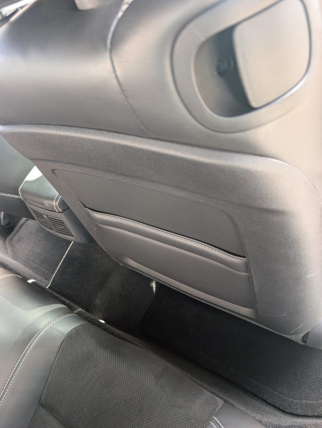 Used 2013 Dodge Challenger SRT8 RWD image 74