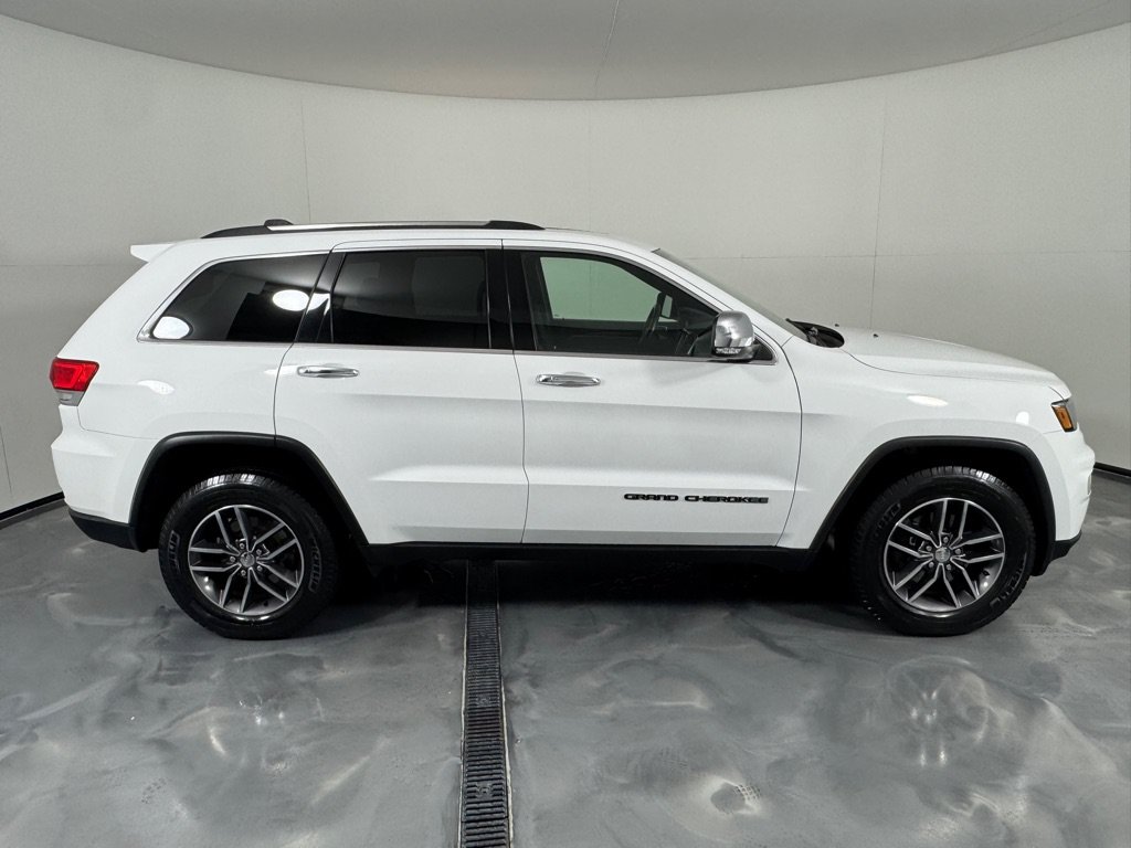 Used 2018 Jeep Grand Cherokee Limited w/ Luxury Group II AWD/4WD image 4