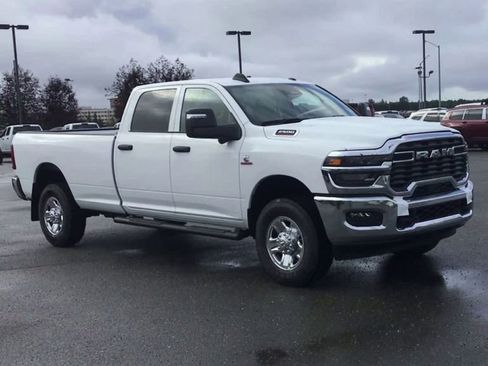 New 2026 RAM 2500 Tradesman image 2