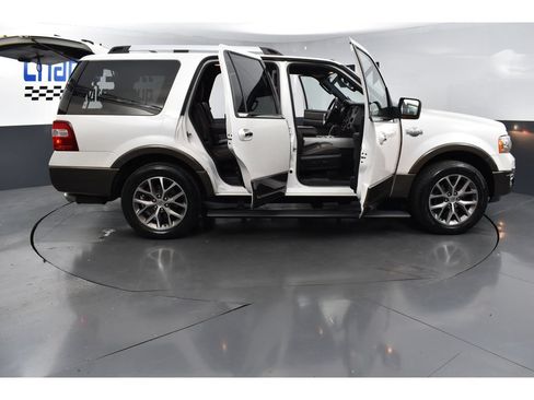 Used 2017 Ford Expedition King Ranch RWD image 28